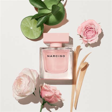 narciso rodriguez cristal fragrantica